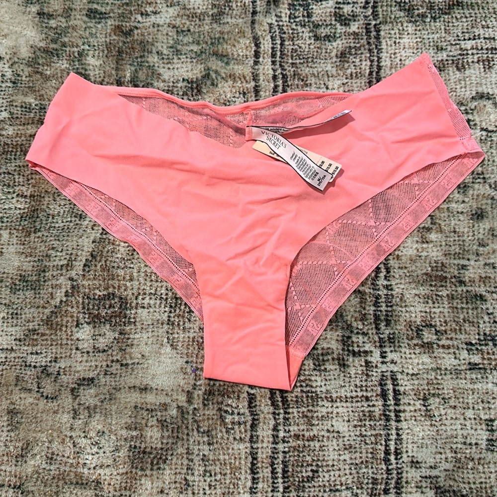 NWT VS panties size M Medium